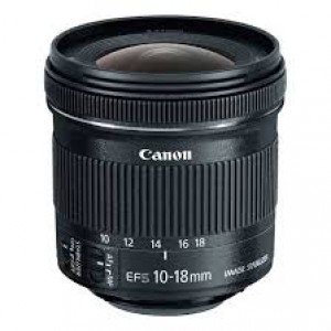 Canon lens EF-S 10-18mm f4.5-5.6 IS STM